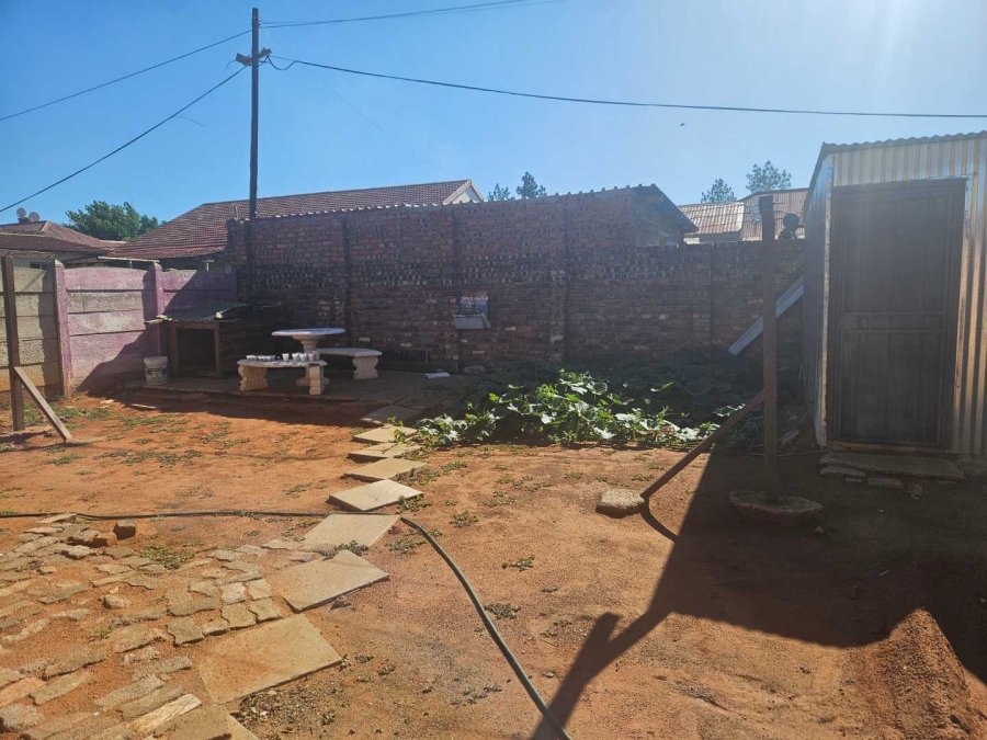 2 Bedroom Property for Sale in Riviera Northern Cape